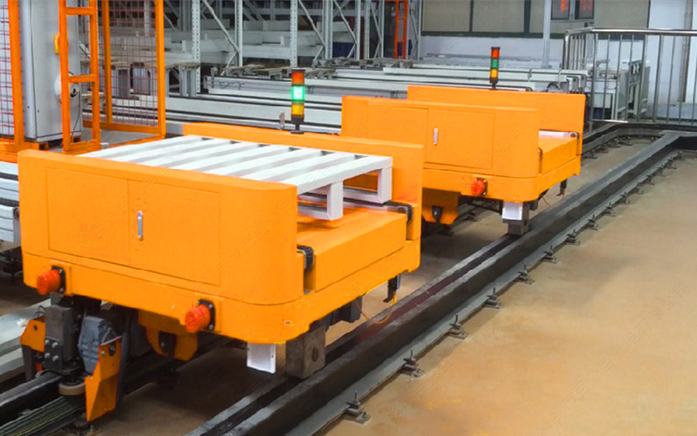 rgv軌道送料車(chē)為什么大多采用滑觸線(xiàn)供電
